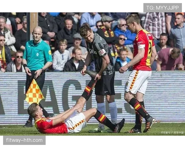 乌德勒支中场组织力爆发，助球队稳步提升排名