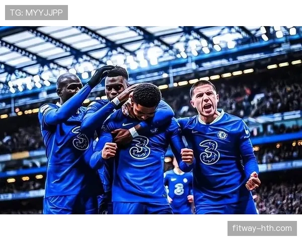 切尔西阵容增强却表现下滑,矛盾局面对赛季走势形成制约 切尔西阵容增强却表现下滑,矛盾局面对赛季走势形成制约